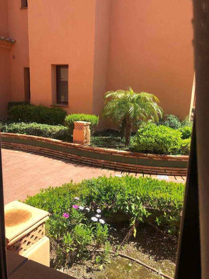 Elegant 2Br Apartment Puerto Banus Marbella Just 12 Minutes Away By G00Giemaps Estepona Exterior foto