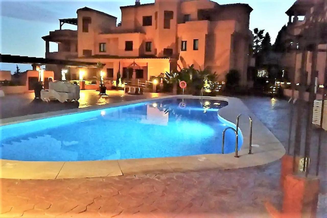 Elegant 2Br Apartment Puerto Banus Marbella Just 12 Minutes Away By G00Giemaps Estepona Exterior foto