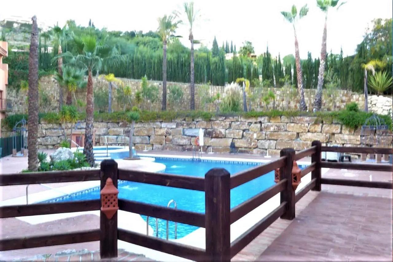 Elegant 2Br Apartment Puerto Banus Marbella Just 12 Minutes Away By G00Giemaps Estepona Exterior foto