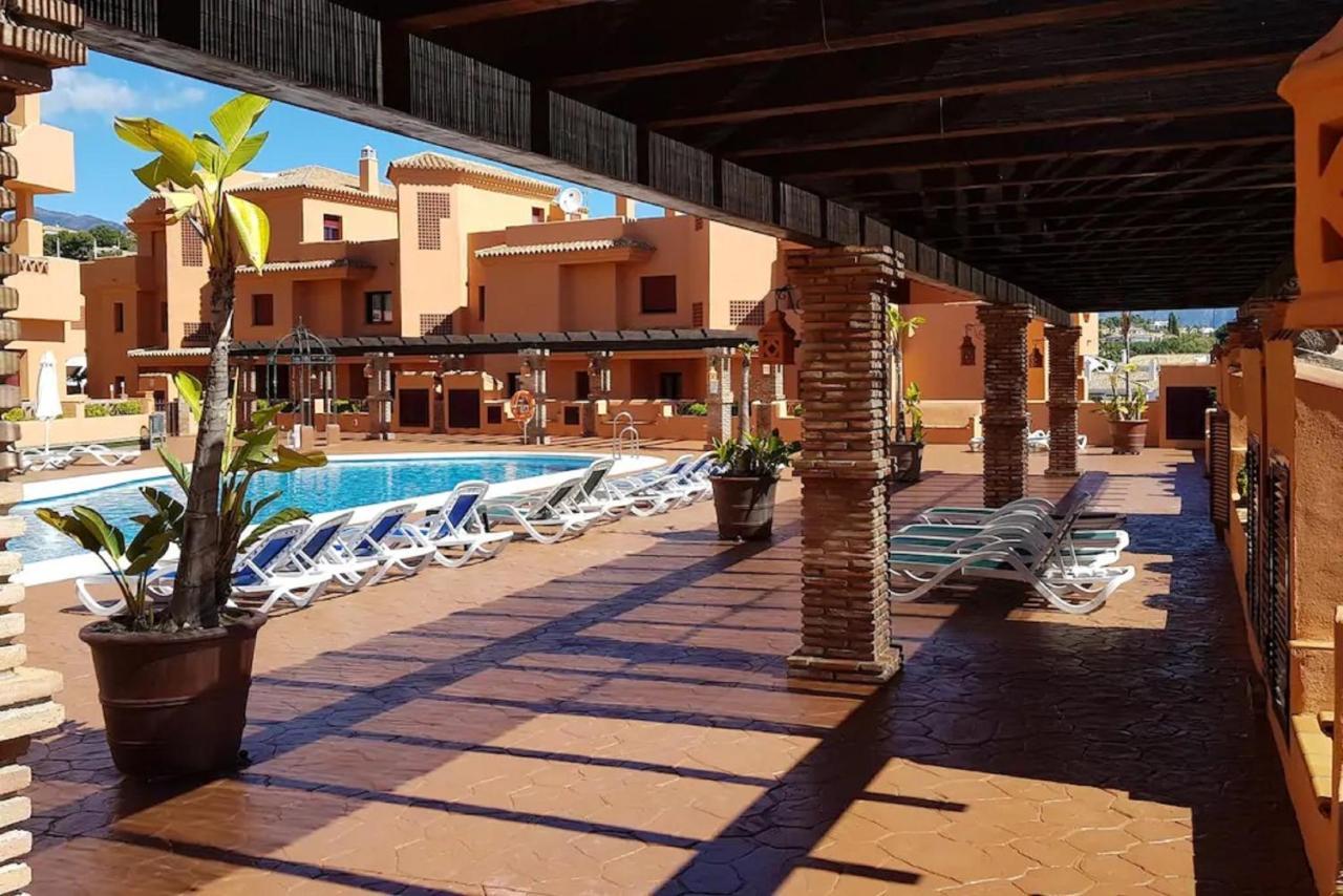Elegant 2Br Apartment Puerto Banus Marbella Just 12 Minutes Away By G00Giemaps Estepona Exterior foto